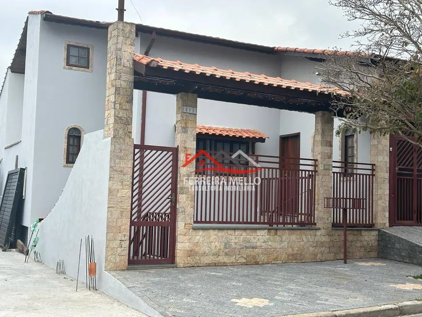 Foto 1 de Sobrado com 7 Quartos à venda, 424m² em Laranjeiras, Caieiras