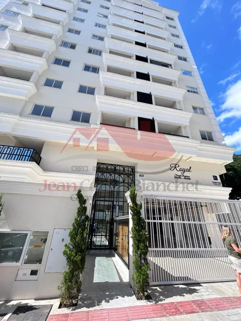 Foto 1 de Apartamento com 2 Quartos para alugar, 75m² em Tabuleiro, Camboriú