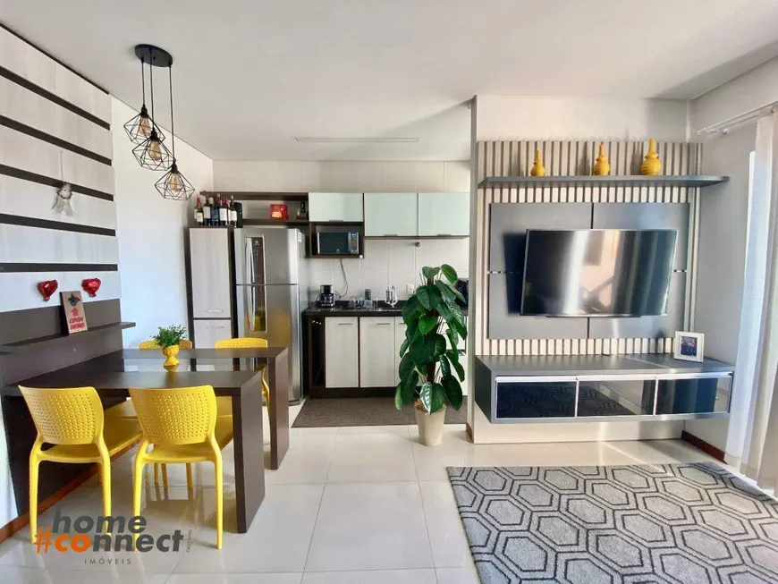 Foto 1 de Apartamento com 2 Quartos à venda, 53m² em Floresta, Joinville