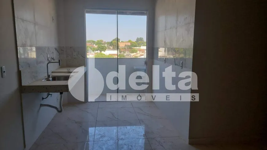 Foto 1 de Apartamento com 2 Quartos à venda, 56m² em Tubalina, Uberlândia