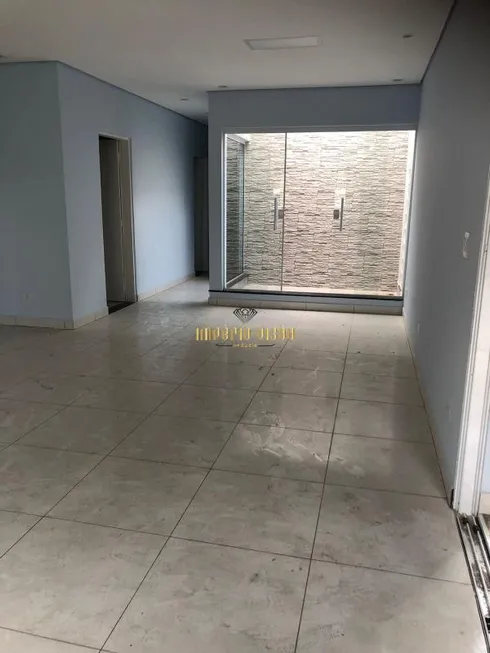 Foto 1 de Casa com 2 Quartos à venda, 152m² em Vila Figueira, Suzano