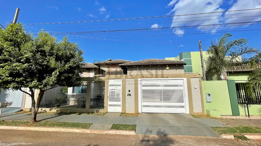 Foto 1 de Casa com 3 Quartos à venda, 206m² em , Nova Mutum