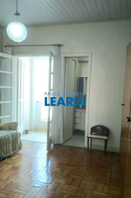 Foto 1 de Casa com 3 Quartos à venda, 170m² em Mirandópolis, São Paulo