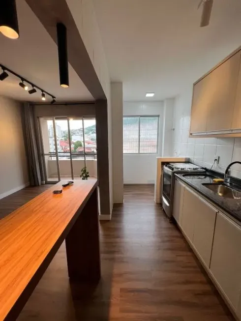Foto 1 de Apartamento com 2 Quartos à venda, 62m² em Trindade, Florianópolis