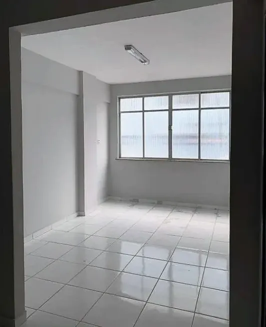 Foto 1 de Sala Comercial para venda ou aluguel, 30m² em Campina, Belém