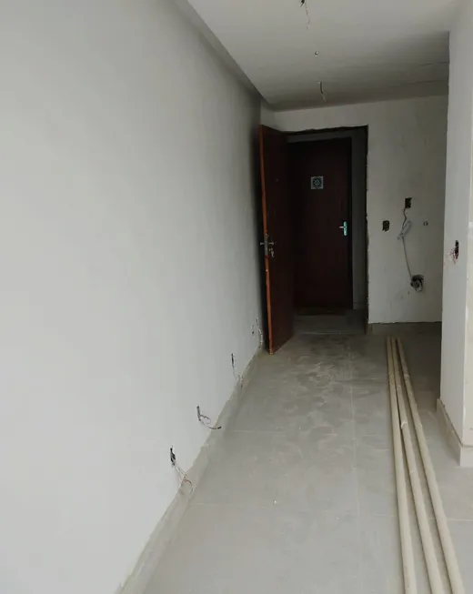 Foto 1 de Apartamento com 1 Quarto à venda, 32m² em Jardim Belvedere, Volta Redonda