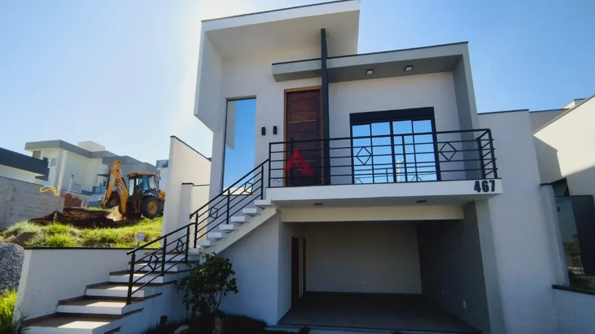 Foto 1 de Casa de Condomínio com 3 Quartos à venda, 196m² em , Caçapava