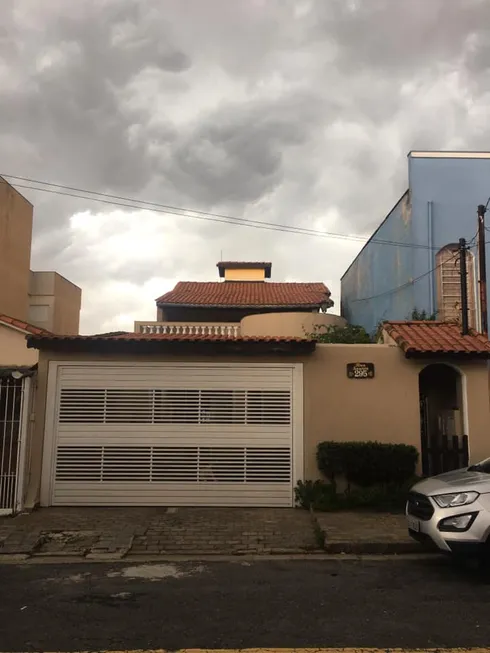 Foto 1 de Sobrado com 4 Quartos à venda, 262m² em Vila Camilopolis, Santo André