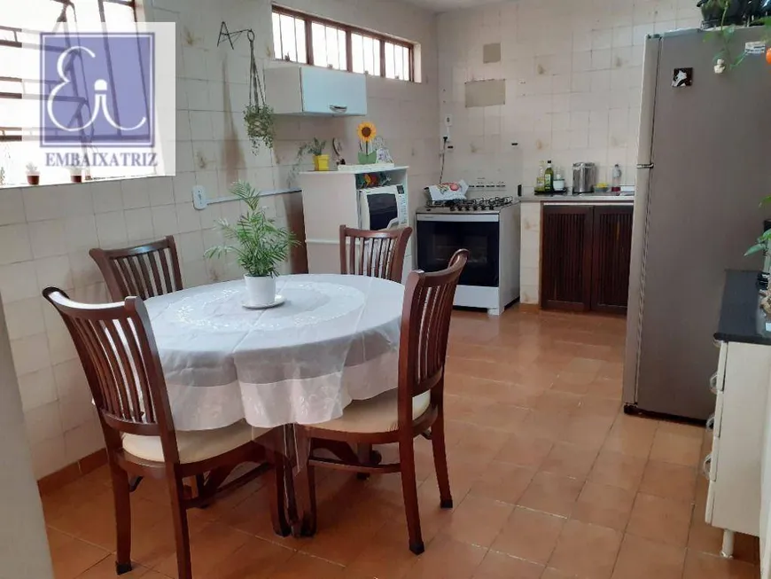 Foto 1 de Casa com 3 Quartos à venda, 80m² em Parque Industrial, São José dos Campos