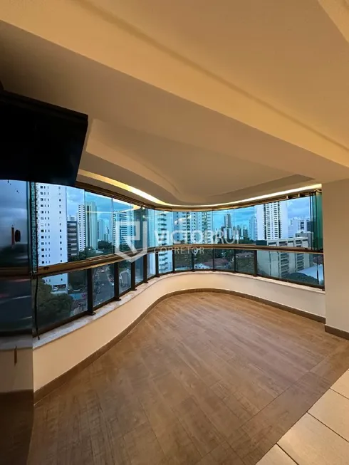 Foto 1 de Apartamento com 4 Quartos à venda, 190m² em Casa Forte, Recife