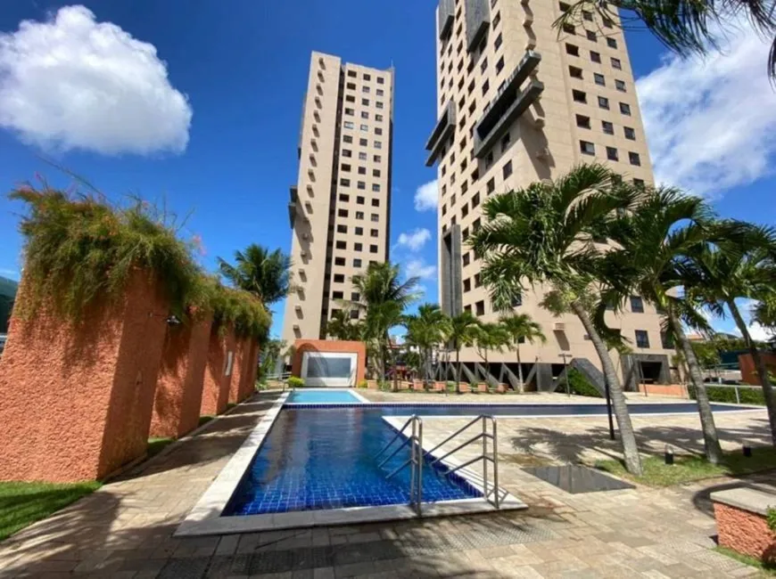 Foto 1 de Apartamento com 2 Quartos à venda, 56m² em Candelária, Natal