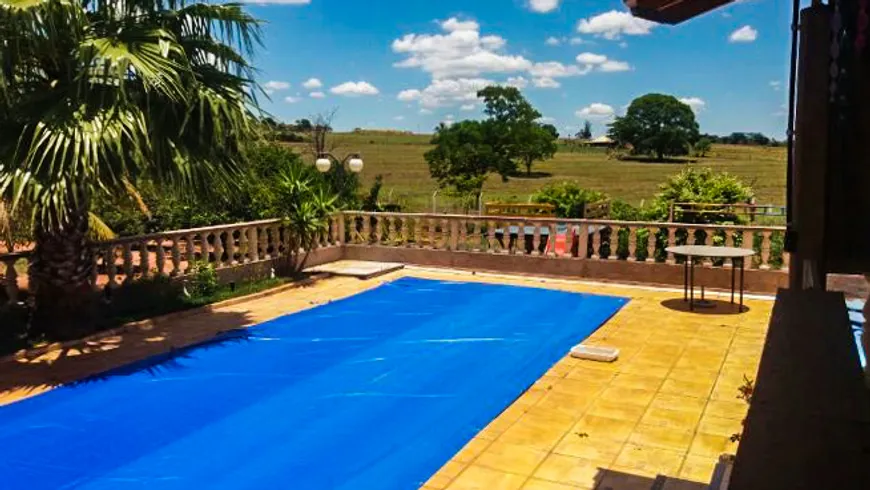 Foto 1 de Fazenda/Sítio com 3 Quartos à venda, 435m² em Area Rural de Fernandopolis, Fernandópolis