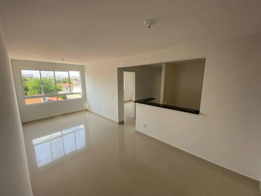 Foto 1 de Apartamento com 2 Quartos para alugar, 65m² em Tirol, Natal