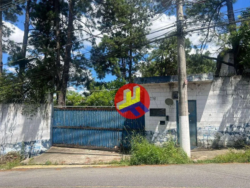 Foto 1 de Galpão/Depósito/Armazém à venda, 2133m² em Granja Nossa Senhora Aparecida, Embu das Artes