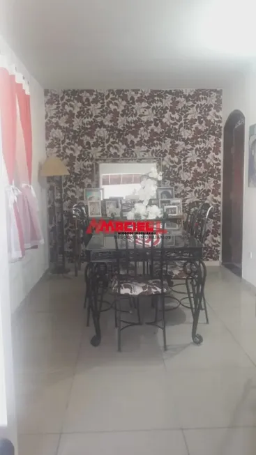 Foto 1 de Casa com 3 Quartos à venda, 220m² em Cidade Morumbi, São José dos Campos