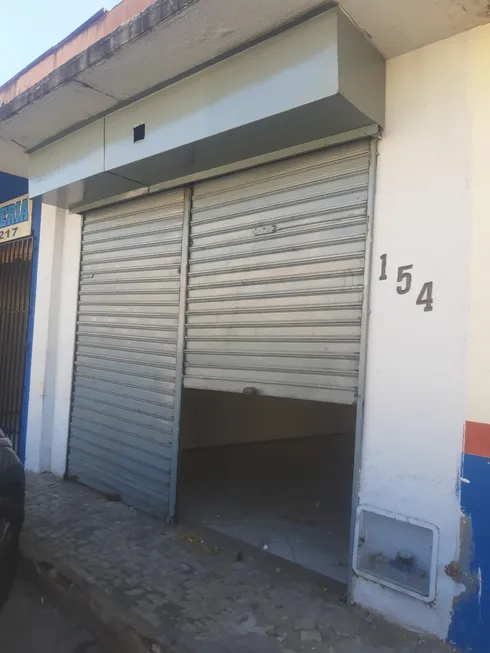 Foto 1 de Ponto Comercial para alugar, 25m² em Montese, Fortaleza