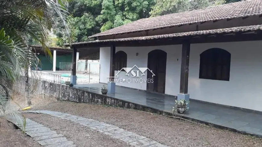 Foto 1 de Fazenda/Sítio com 2 Quartos à venda, 2450m² em Bemposta, Três Rios