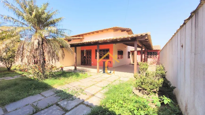 Foto 1 de Casa com 5 Quartos à venda, 400m² em Enseada das Gaivotas, Rio das Ostras