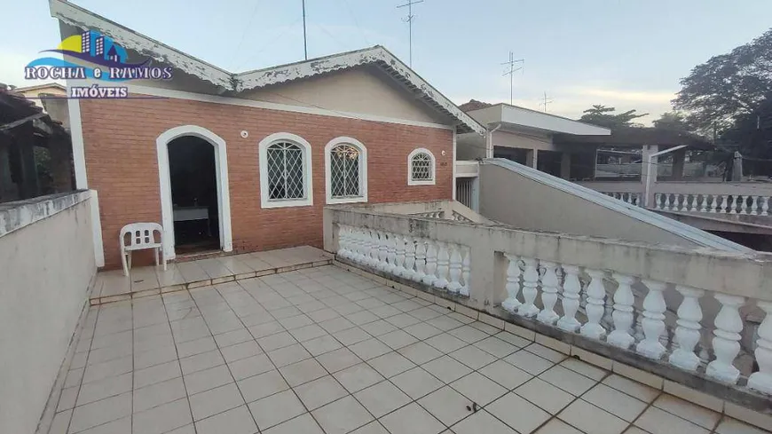 Foto 1 de Casa com 2 Quartos à venda, 150m² em Jardim dos Oliveiras, Campinas
