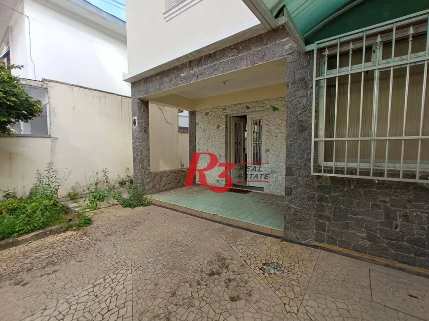 Foto 1 de Casa com 3 Quartos para alugar, 197m² em Ponta da Praia, Santos