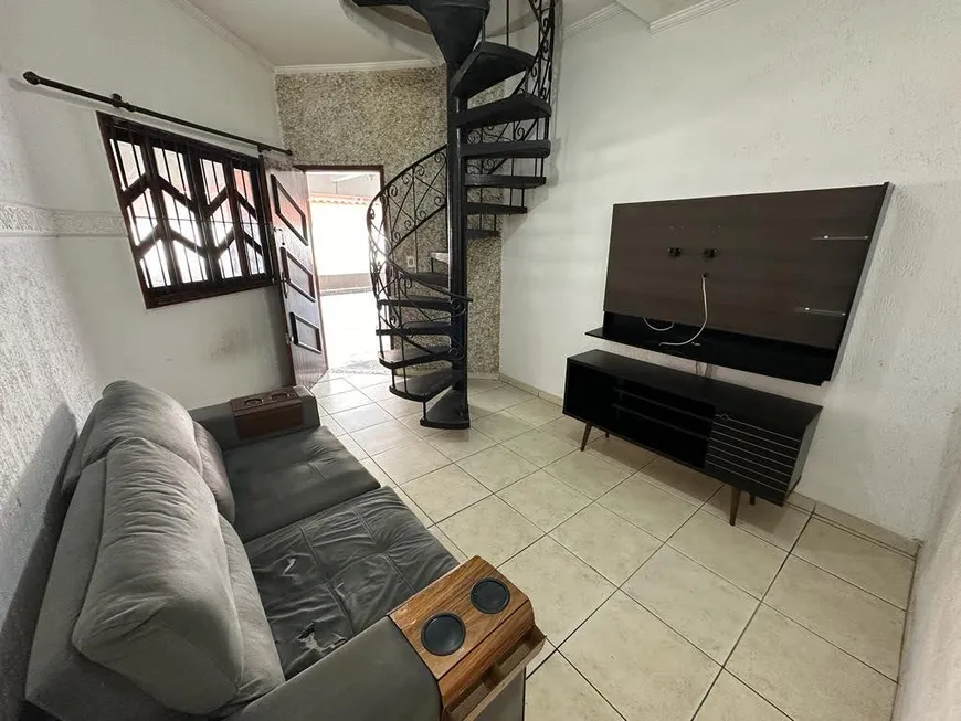 Foto 1 de Casa de Condomínio com 2 Quartos à venda, 60m² em Aviação, Praia Grande