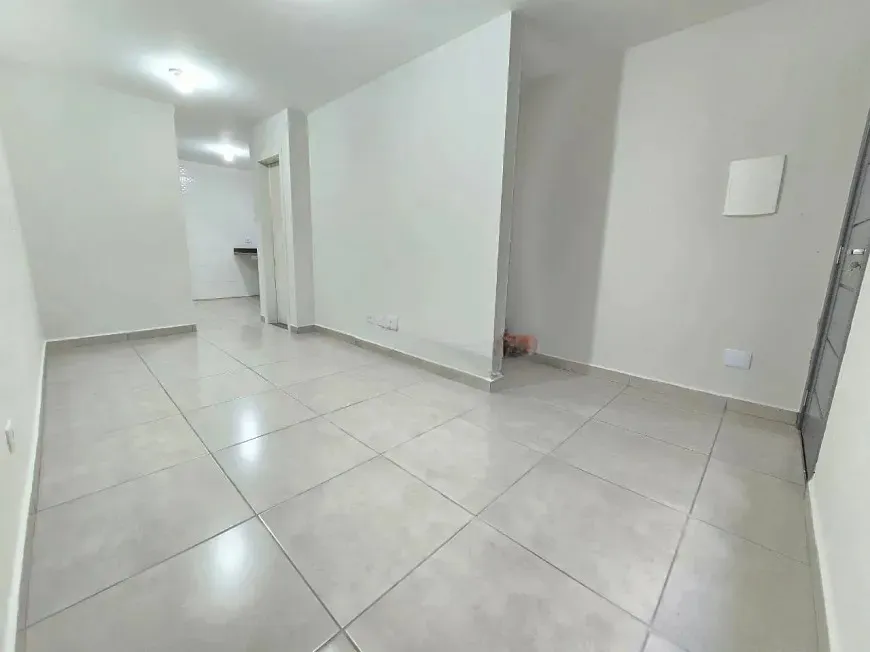 Foto 1 de Casa de Condomínio com 2 Quartos à venda, 67m² em Vila Brasil, São Paulo