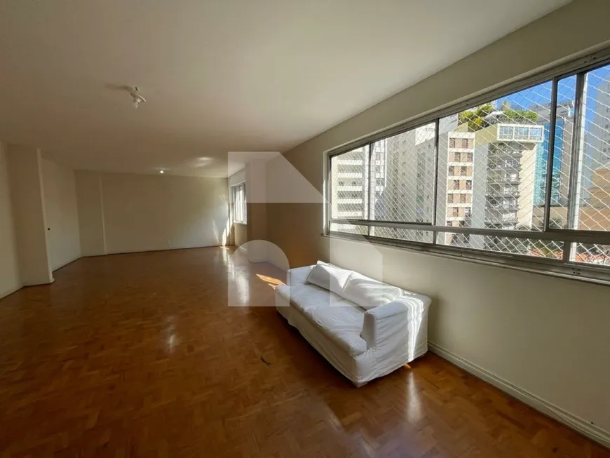 Foto 1 de Apartamento com 3 Quartos à venda, 217m² em Higienópolis, São Paulo