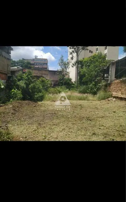 Foto 1 de Lote/Terreno à venda, 752m² em Praça da Bandeira, Rio de Janeiro