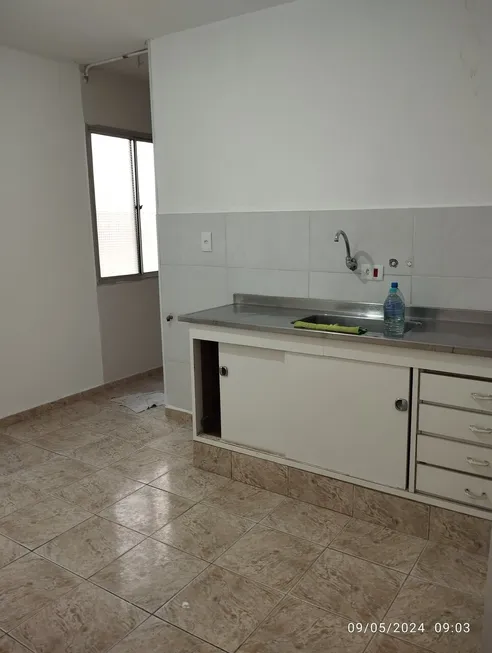 Foto 1 de Apartamento com 2 Quartos para alugar, 62m² em Parque das Arvores, São Paulo