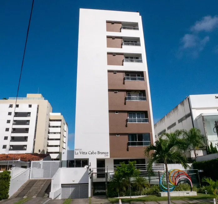 Foto 1 de Apartamento com 3 Quartos à venda, 81m² em Cabo Branco, João Pessoa