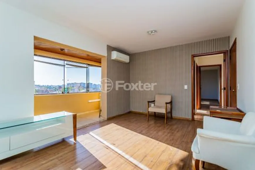 Foto 1 de Apartamento com 2 Quartos à venda, 90m² em Jardim Itú Sabará, Porto Alegre