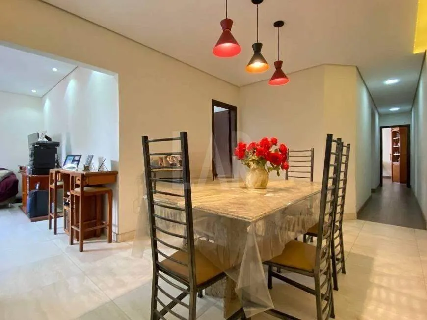 Foto 1 de Casa com 3 Quartos à venda, 125m² em Santa Branca, Belo Horizonte