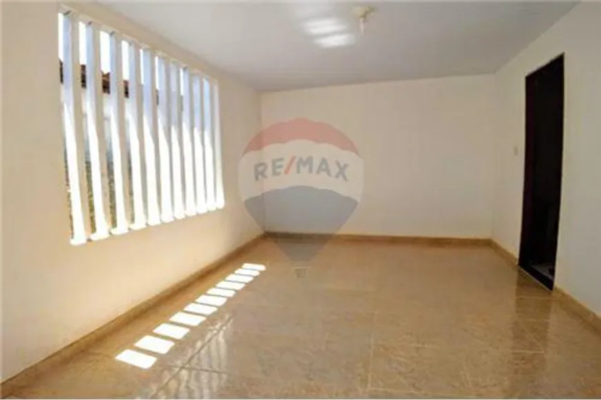 Foto 1 de Casa com 3 Quartos à venda, 75m² em Pajuçara, Natal