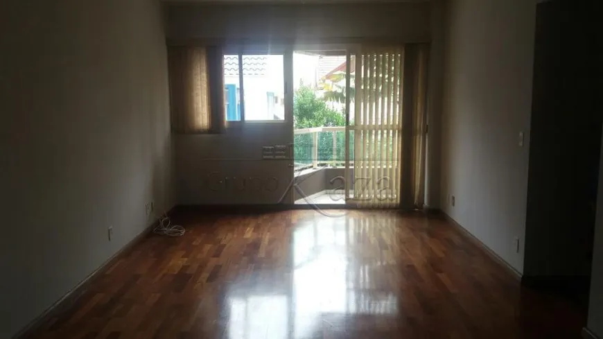 Foto 1 de Apartamento com 4 Quartos para venda ou aluguel, 130m² em Parque Residencial Aquarius, São José dos Campos