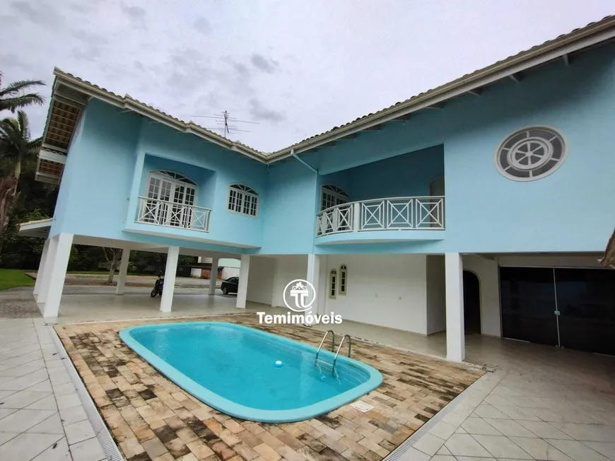 Foto 1 de com 4 Quartos para alugar, 561m² em Santo Antônio, Joinville