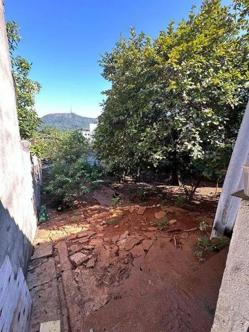 Foto 1 de Lote/Terreno à venda, 470m² em Vila Clarice, São Paulo