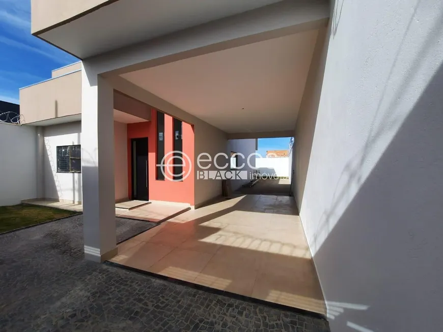 Foto 1 de Casa com 3 Quartos à venda, 114m² em Minas Gerais, Uberlândia