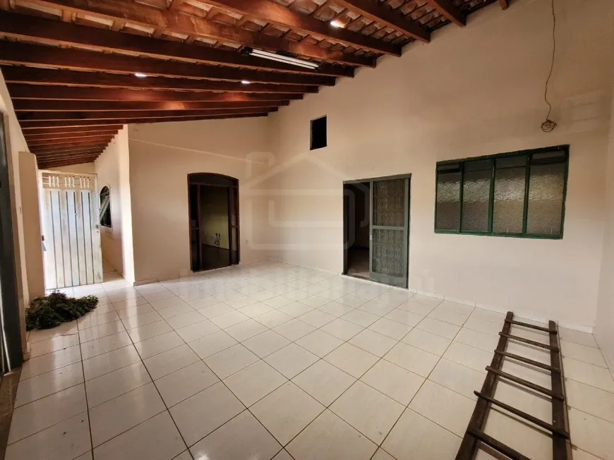 Foto 1 de Casa com 3 Quartos à venda, 160m² em Jardim Dr. Luciano, Jaú