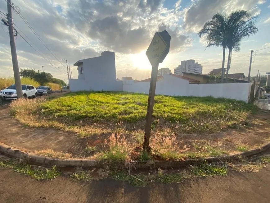 Foto 1 de Lote/Terreno à venda, 399m² em Jardim Gibertoni, São Carlos