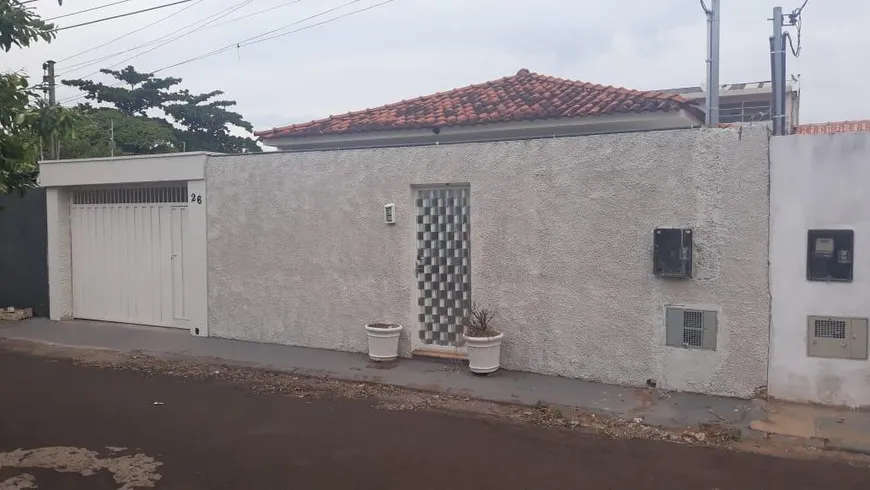 Foto 1 de Casa com 4 Quartos para alugar, 280m² em Jardim Aviacao, Presidente Prudente