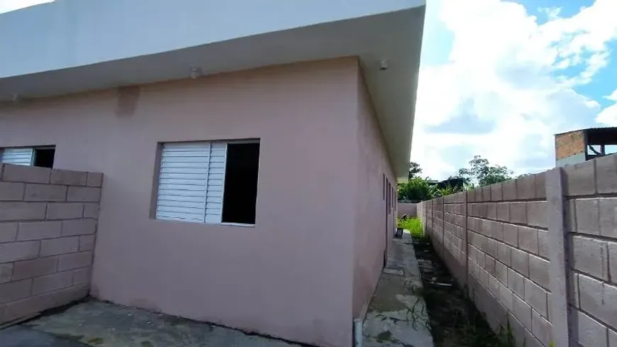 Foto 1 de Casa com 2 Quartos à venda, 58m² em Jardim Umuarama, Itanhaém