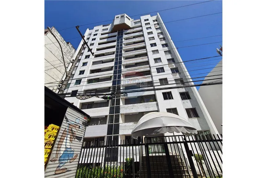 Foto 1 de Apartamento com 2 Quartos à venda, 98m² em Barra, Salvador
