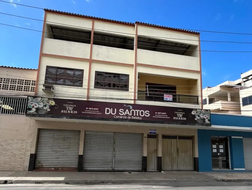 Foto 1 de Sobrado com 3 Quartos à venda, 500m² em Ataíde, Vila Velha