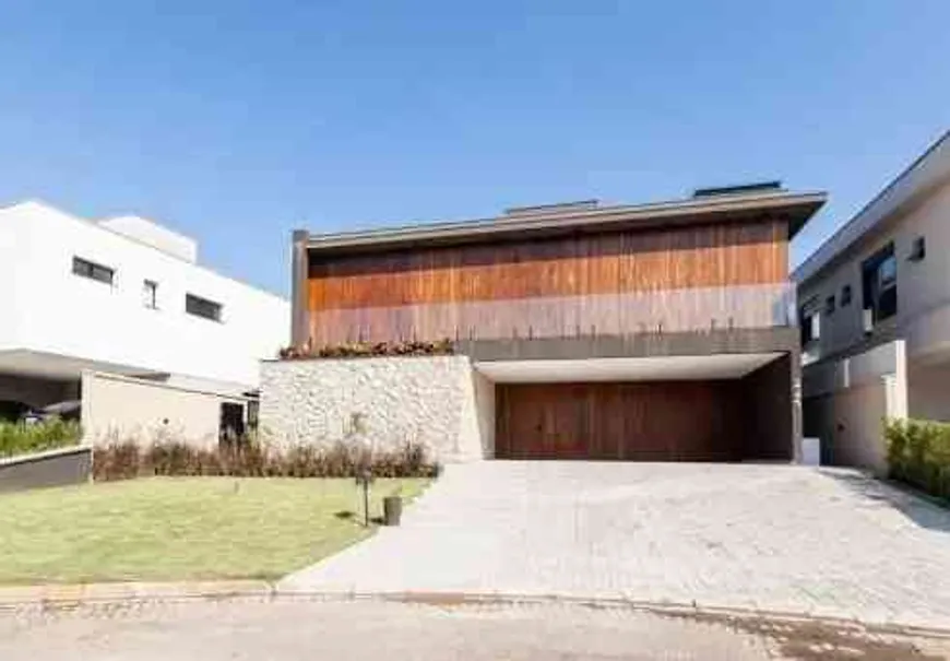 Foto 1 de Casa com 4 Quartos à venda, 400m² em Alphaville, Santana de Parnaíba