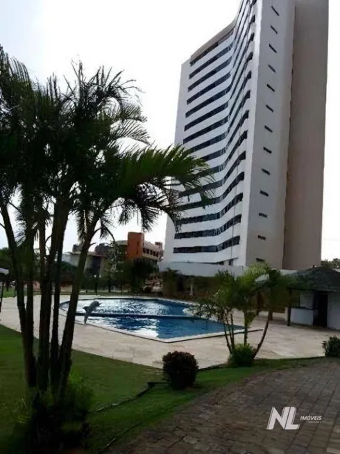 Foto 1 de Apartamento com 2 Quartos para alugar, 150m² em Candelária, Natal