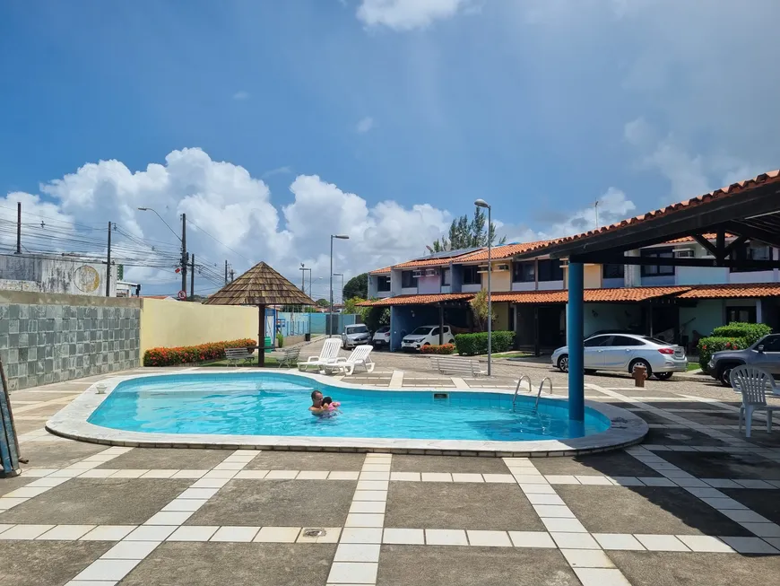 Foto 1 de Casa de Condomínio com 3 Quartos para alugar, 130m² em Pinheiro, Maceió