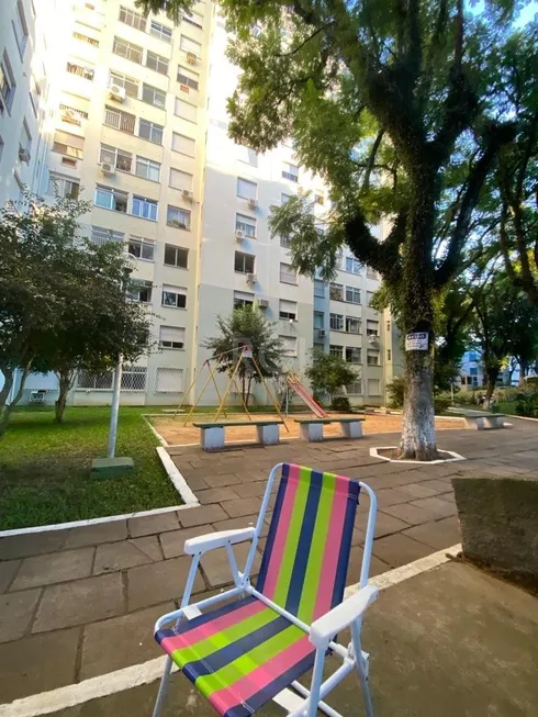 Foto 1 de Apartamento com 2 Quartos à venda, 59m² em Cristal, Porto Alegre