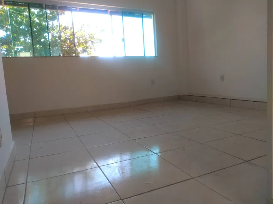 Foto 1 de Sala Comercial com 1 Quarto à venda, 40m² em Centro, Macaé