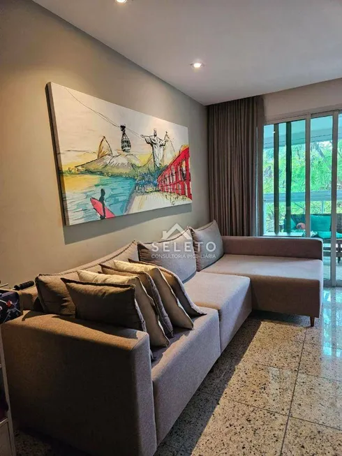 Foto 1 de Apartamento com 3 Quartos à venda, 110m² em São Francisco, Niterói
