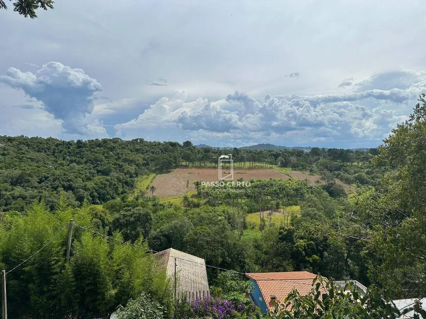 Foto 1 de Fazenda/Sítio com 3 Quartos à venda, 180m² em , Araçariguama